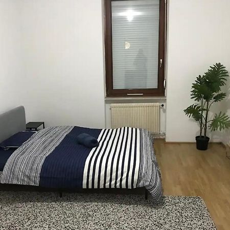 Appartement Spacieux A 10 Min Du Centre Strasbourg Exterior photo